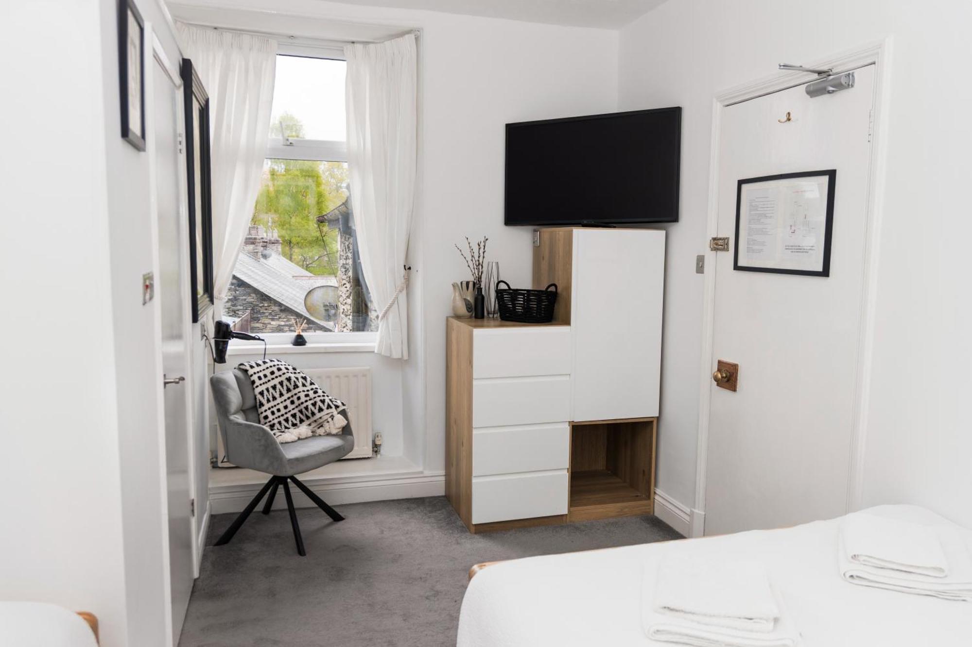 Denecrest Guest House Уиндермер Екстериор снимка
