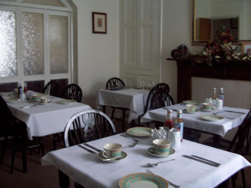 Denecrest Guest House Уиндермер Екстериор снимка